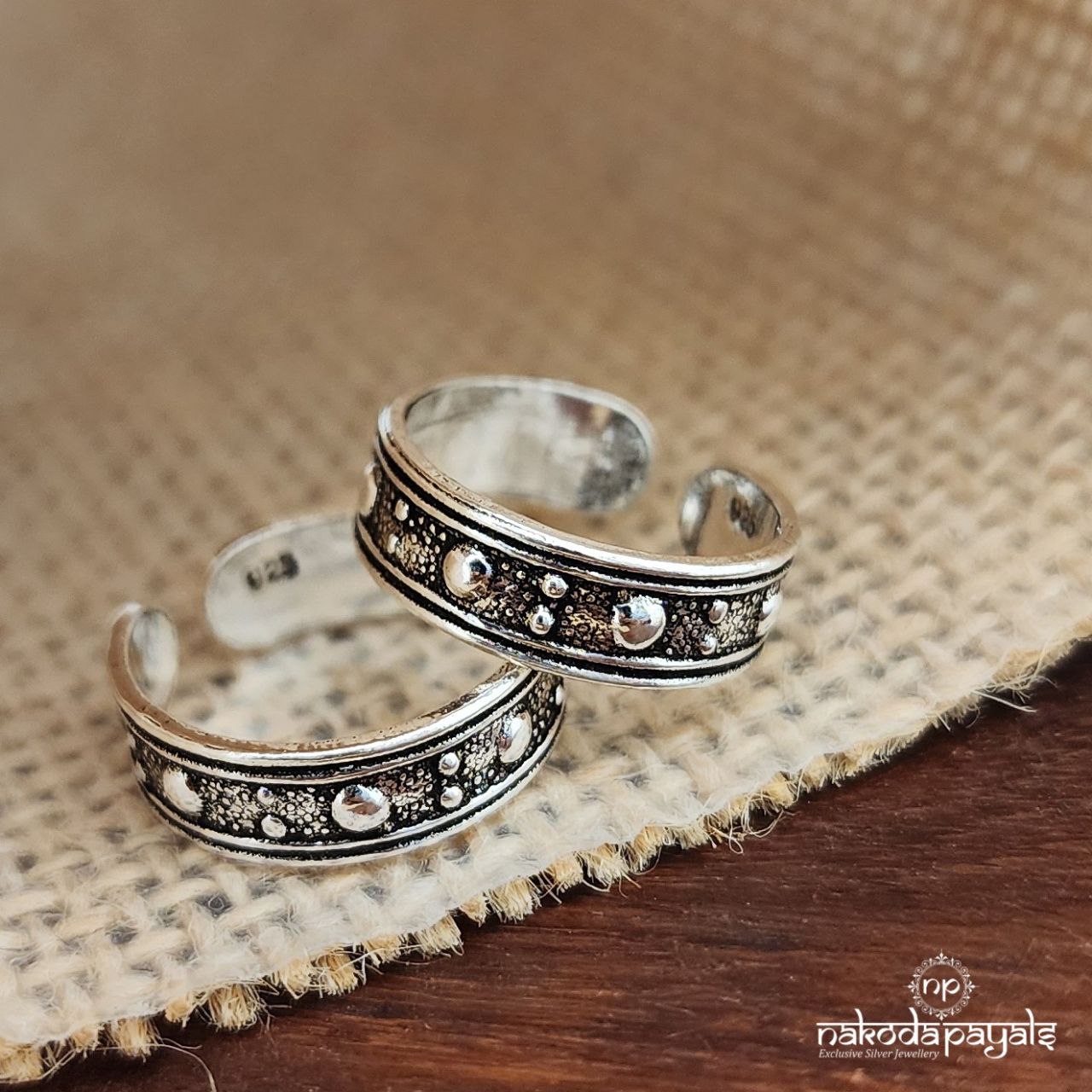 Double Dotted Sturdy Toebands (T4566)