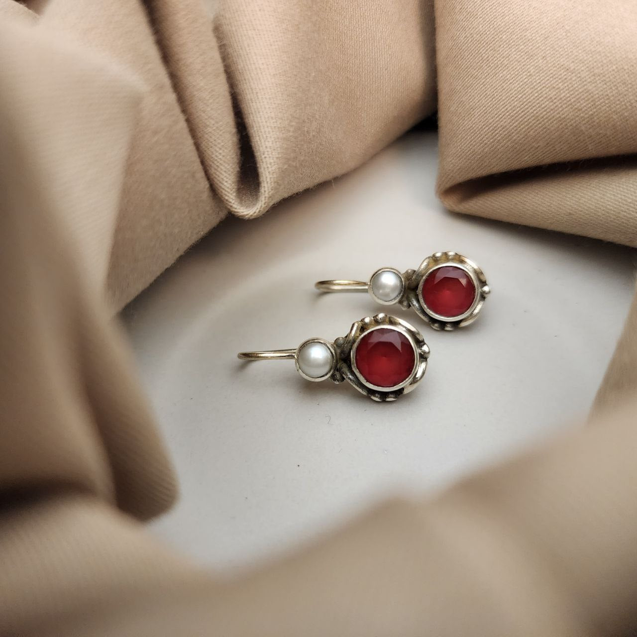 Small Stone Hangings (H2034)