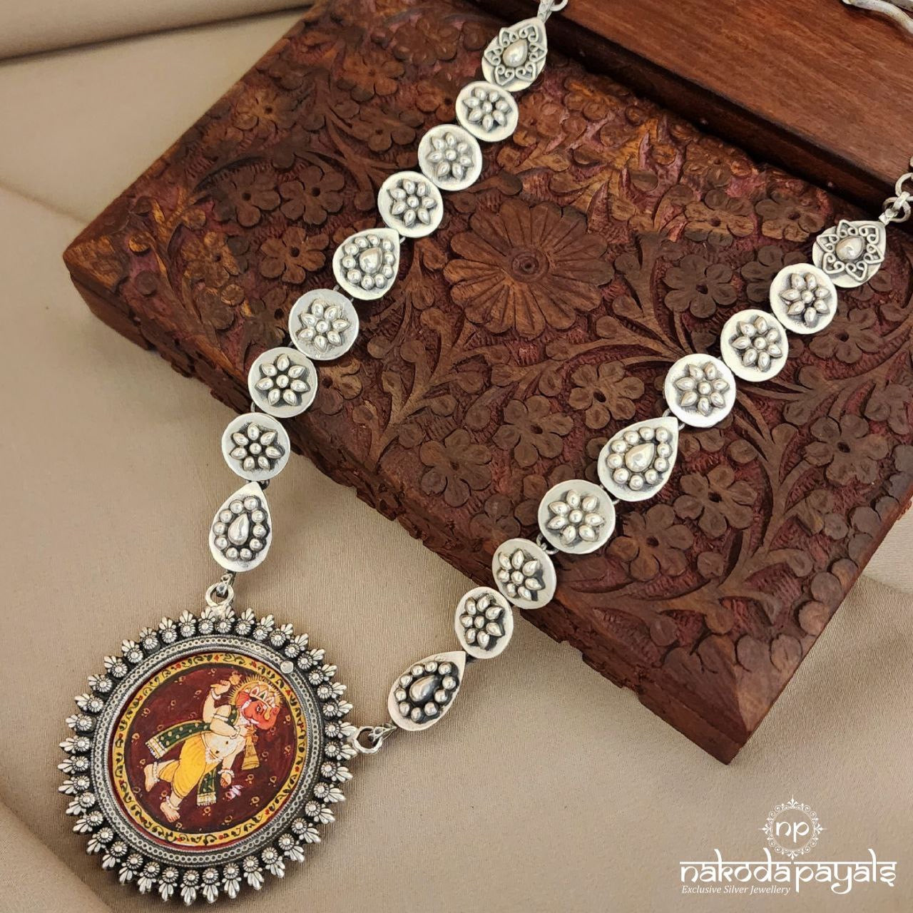 Divine Trunk Painted Neckpiece (N10393)