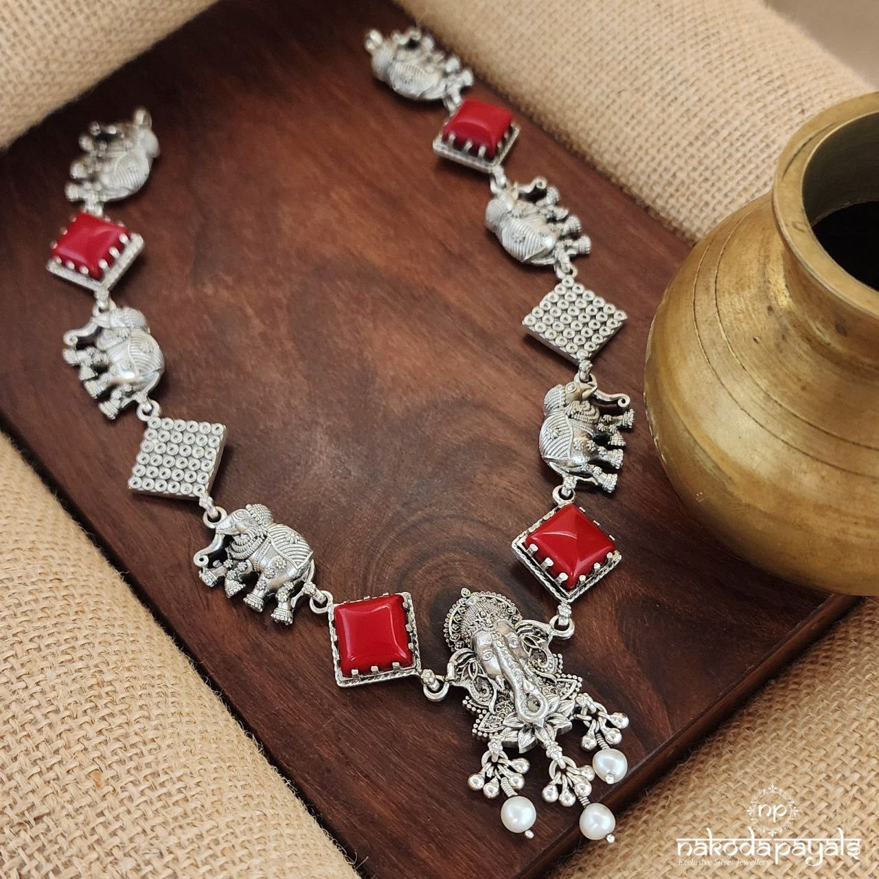 Elephant Coral Neckpiece (N10419)