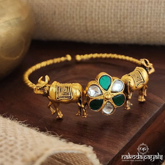 Graceful Green Flower Adjustable Kada (Gk2882)