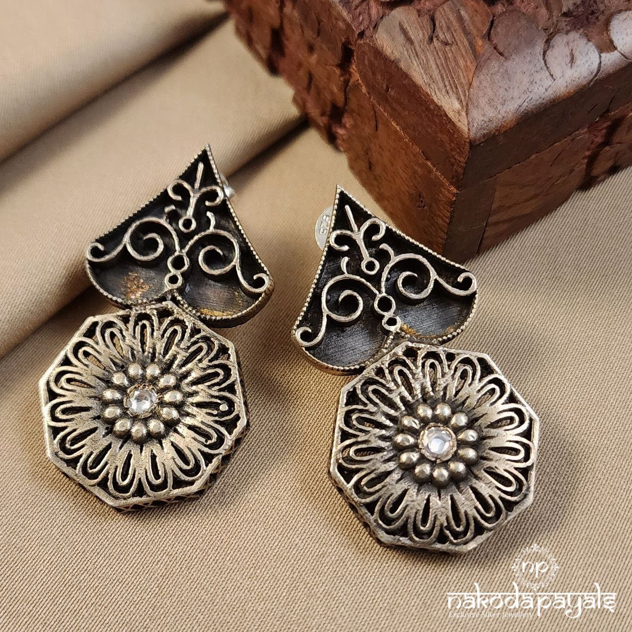 Antique Floral Earrings (C3131)