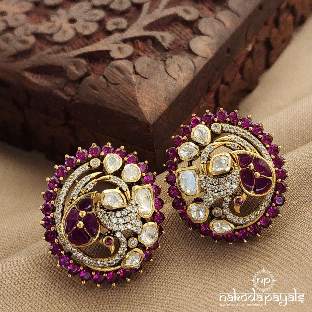 Pink Leaf Peacock Studs (Ge7849)