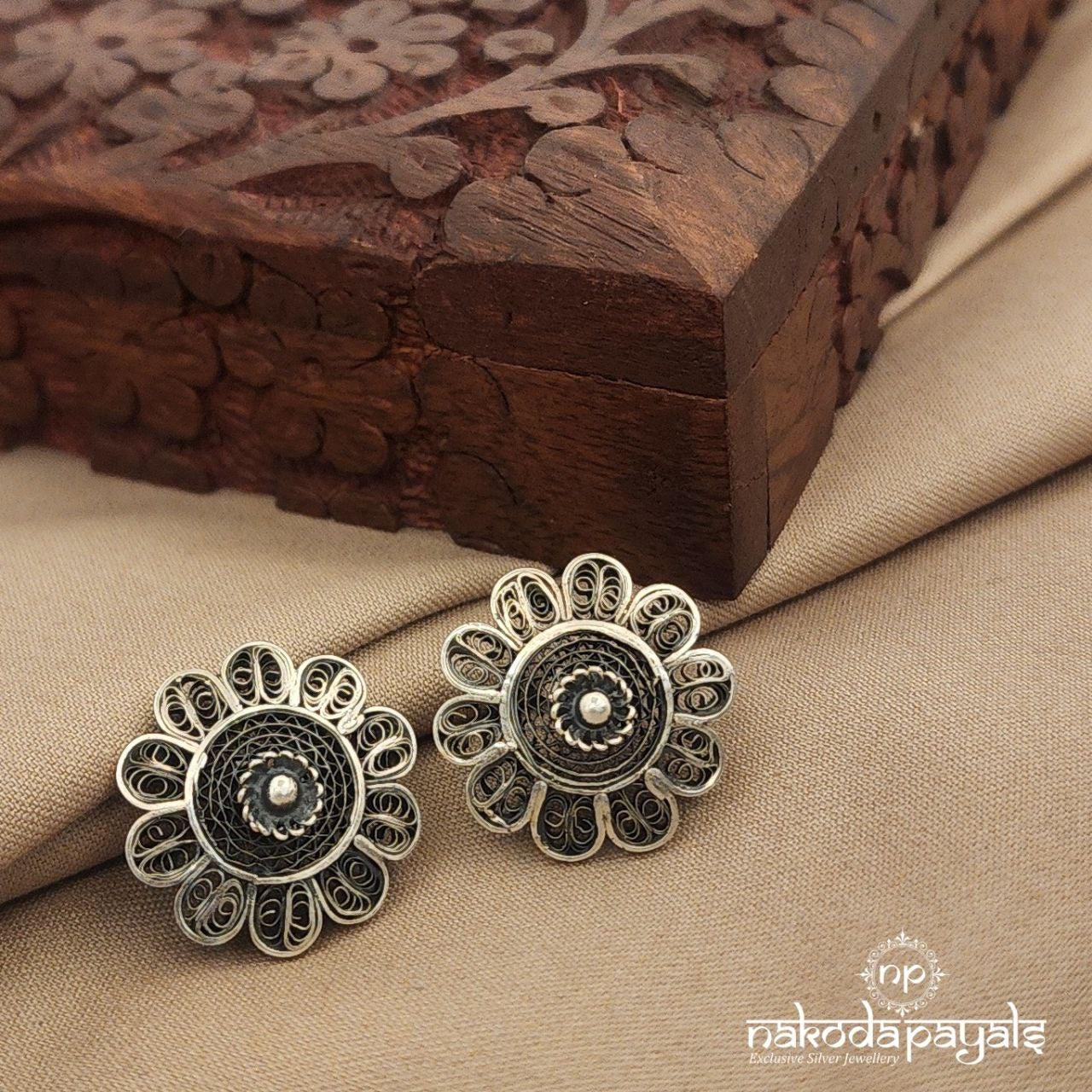Floral Studs (S9156)