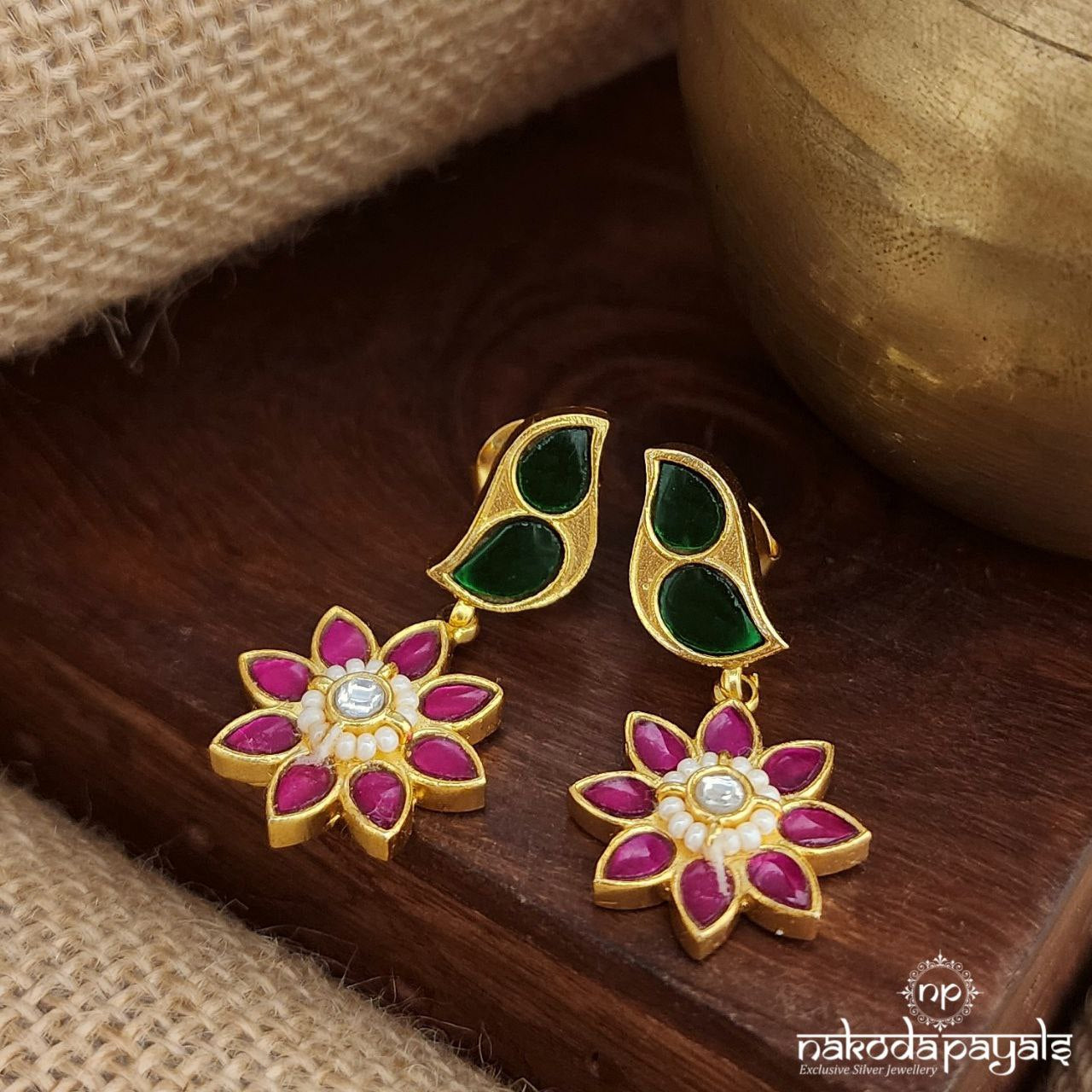 Birdie Floral Drop Kundan Earrings (Ge9592)