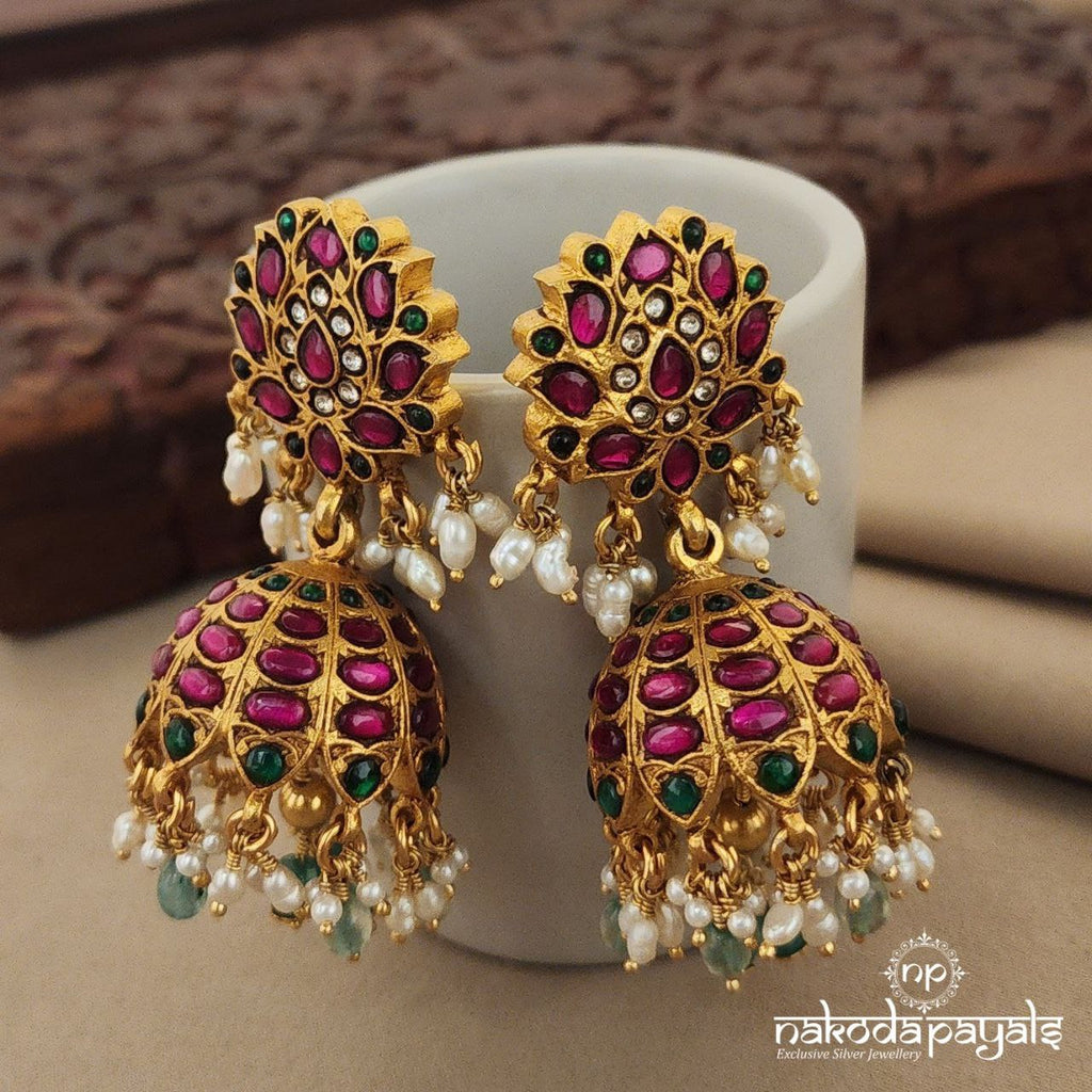 Beauteous Pearl Drops Kundan Jhumka (Ge7945)