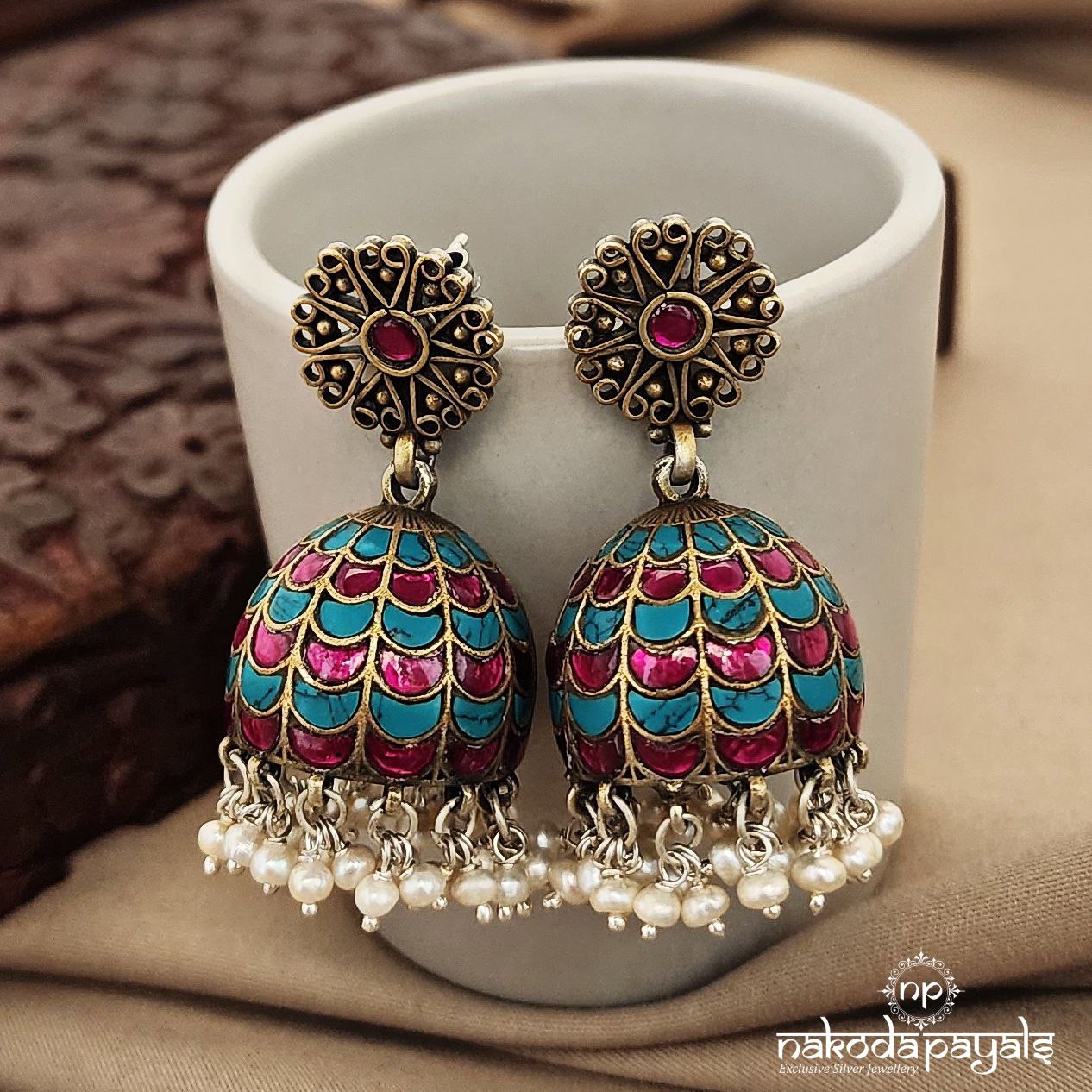 Multicoloured Kundan Dual Tone Jhumka (J7913)