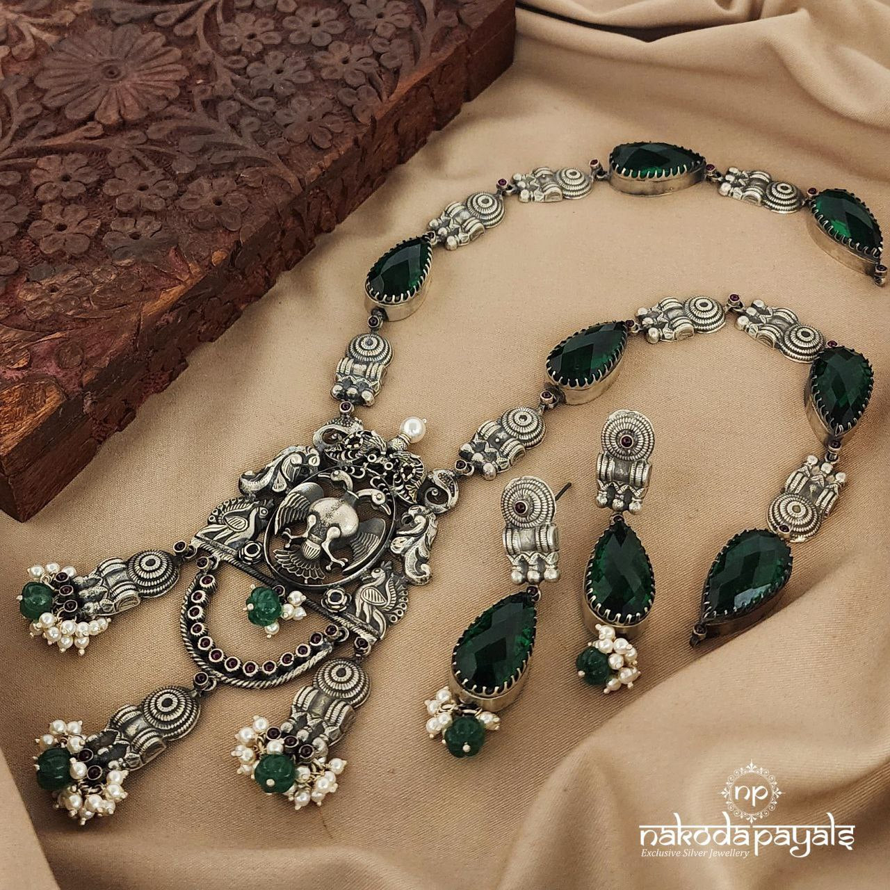 Grand Green Drops Neckpiece With Earrings (N9845)