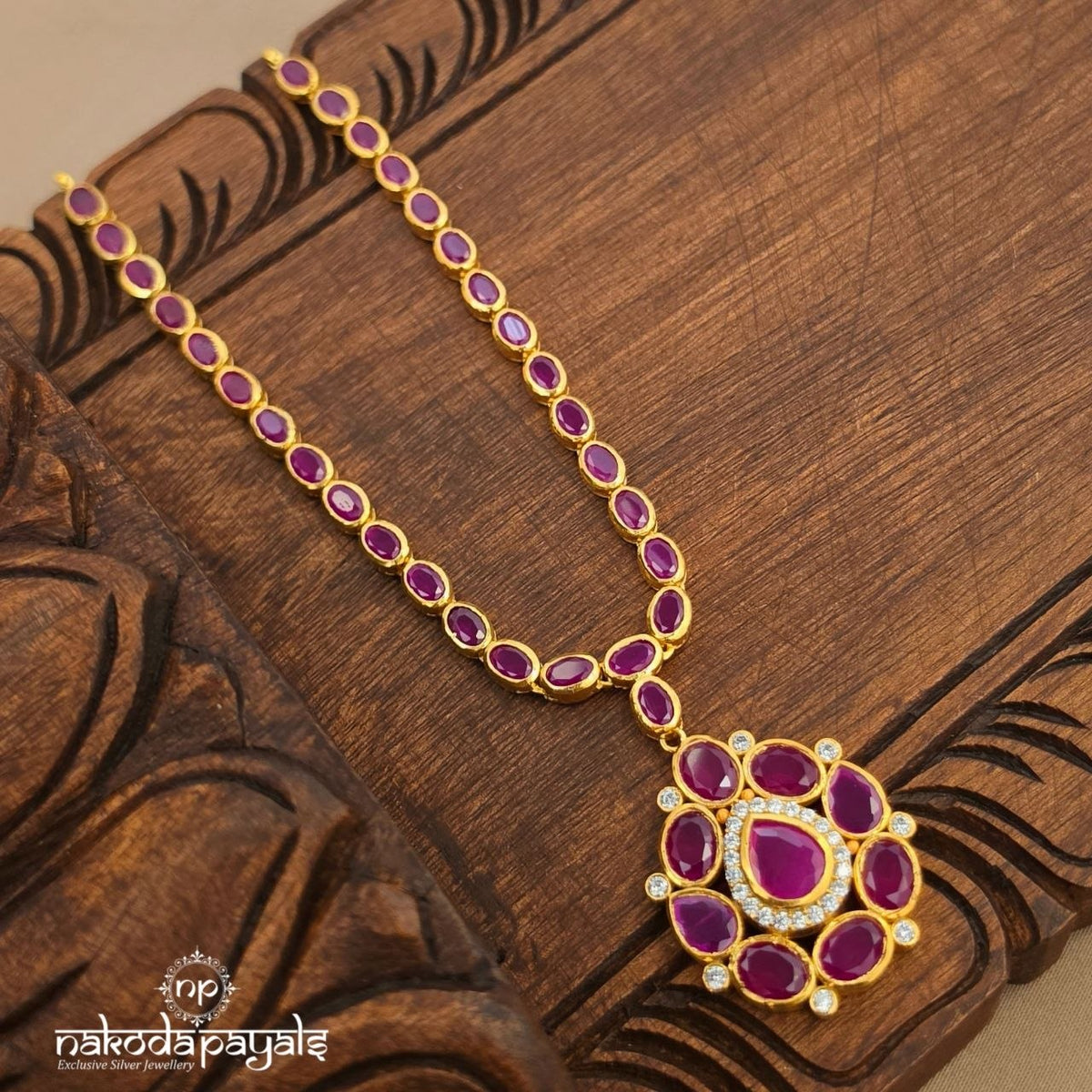 Elegant Ruby Neckpiece (Gn11006)