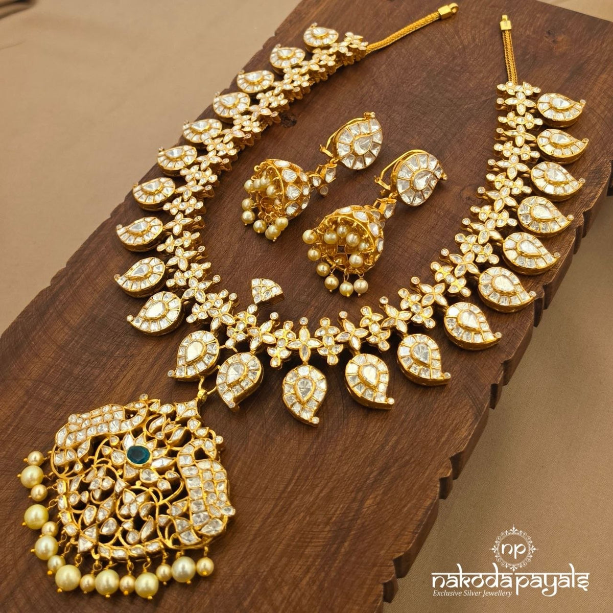 Stunning Mango Polki Neckpiece With Earrings (Gn11088)