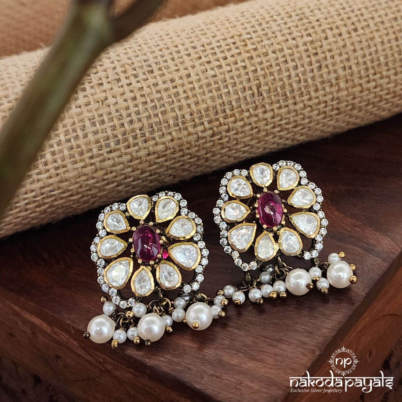 Floral Pearl Drops Moissanite Studs (Ge8248)
