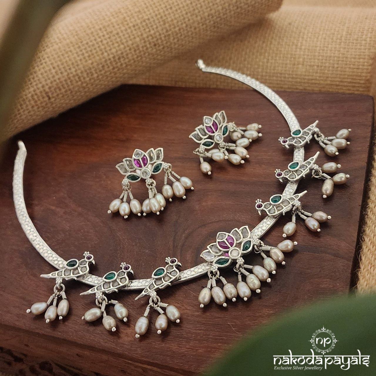 Lotus Birdie Neckpiece With Earrings (N10064)