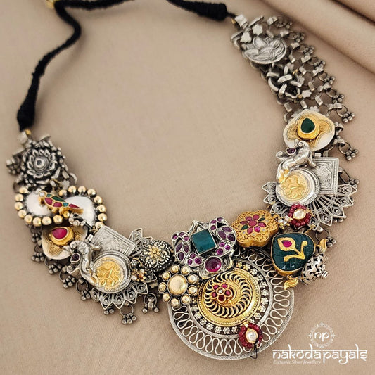 Striking Dual Tone Neckpiece (N8158)