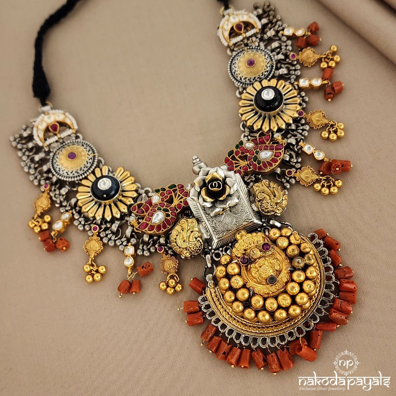 Krishna Mango Neckpiece (N8161)