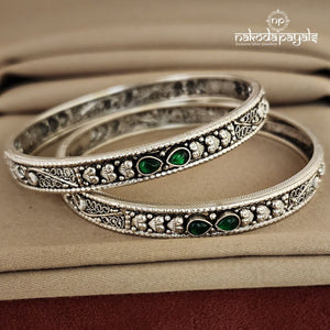 Green Bangle Pair (K3977)