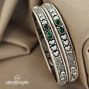 Green Bangle Pair (K3977)