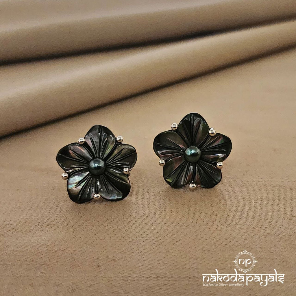 Floral MOP Studs (ST1689)