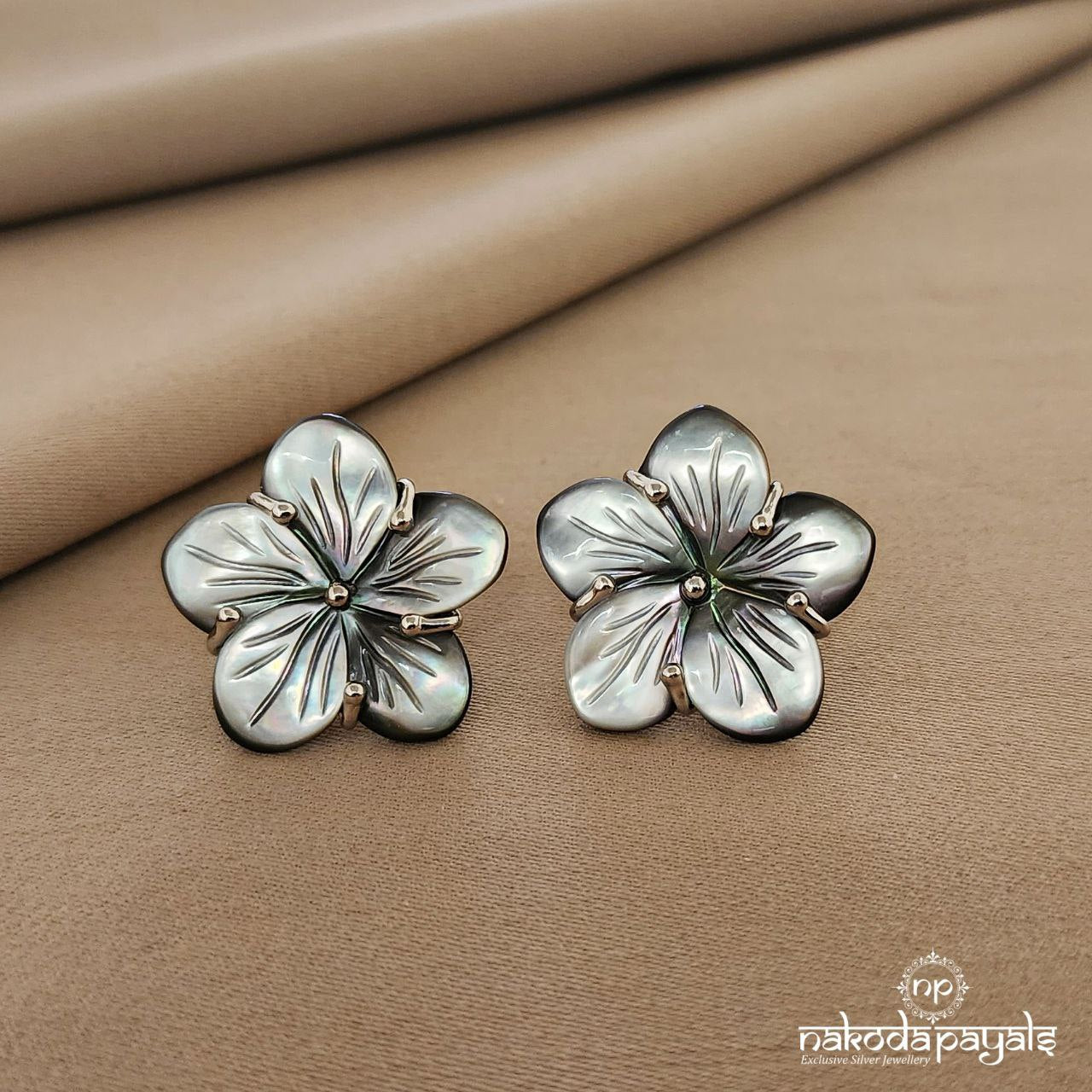 Floral MOP Studs (ST1699)