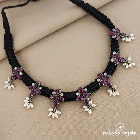 Pretty Thread Neckpiece (N8183)