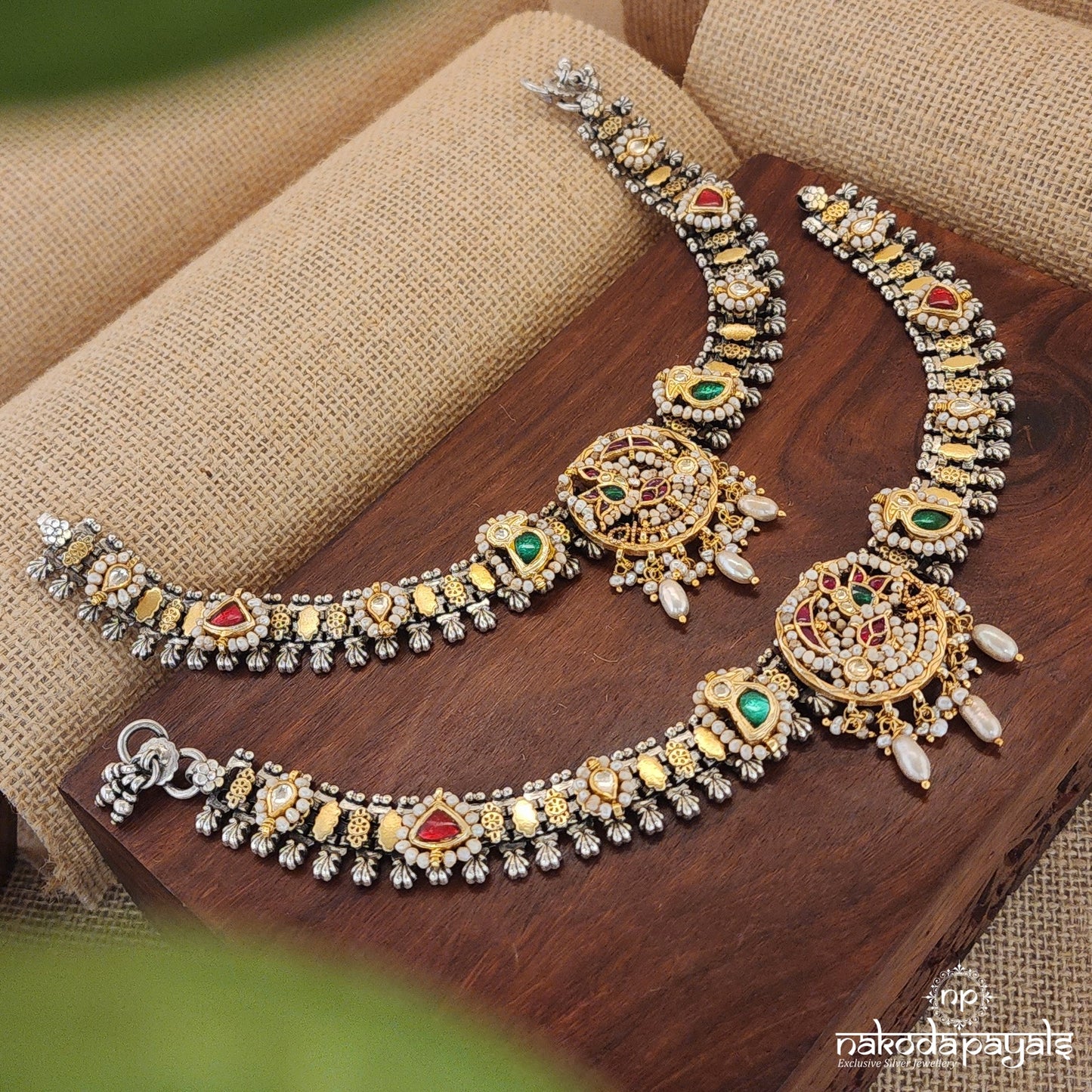 Dreamy Dual Tone Kundan Anklet Pair (A5677)
