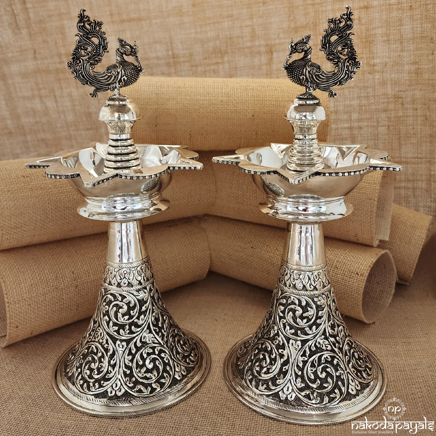 Beautifully Crafted Peacock Lamp Pair 11" (Aa0907)