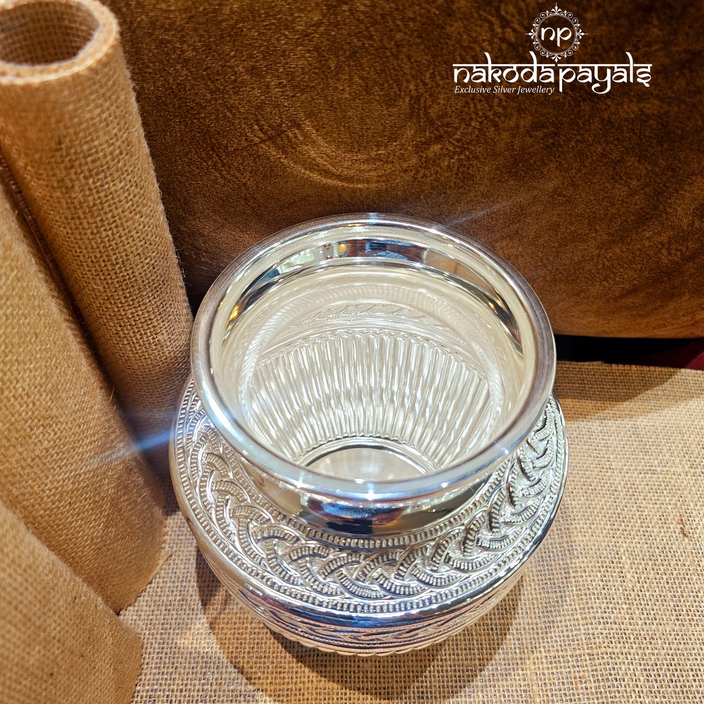 Carved Big Kalasha (Aa1421)