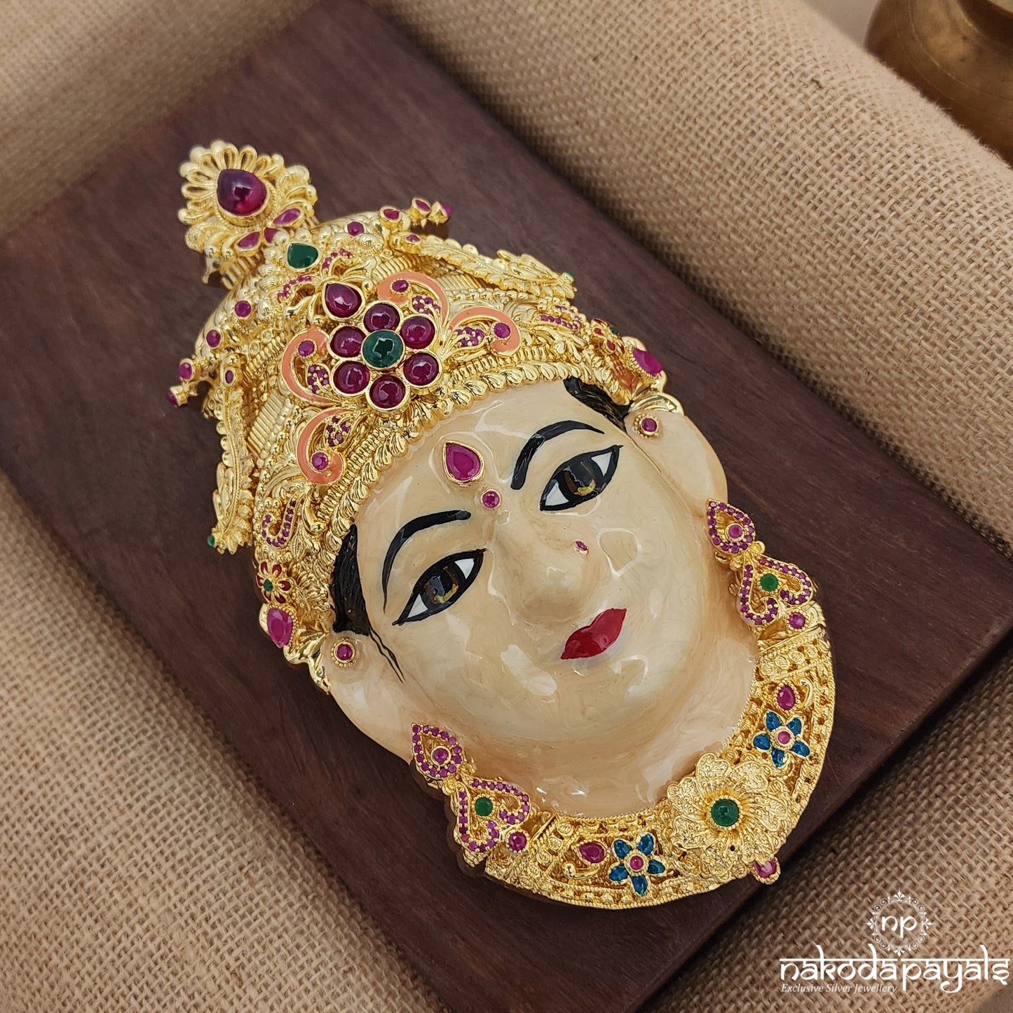 Handpainted Lakshmi Mukhvada 6.5" (Aa1430)