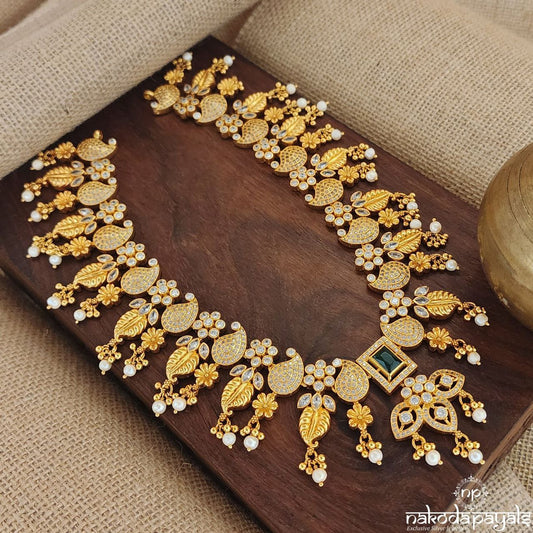 Green Sparkling Mango Neckpiece (Gn8399)