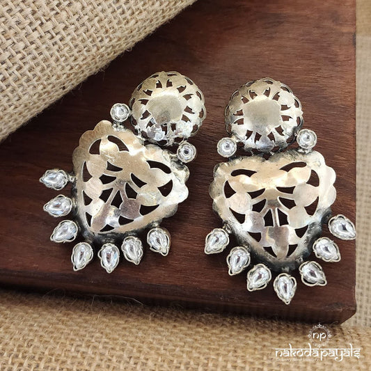Sweetheart White Earrings (C3030)