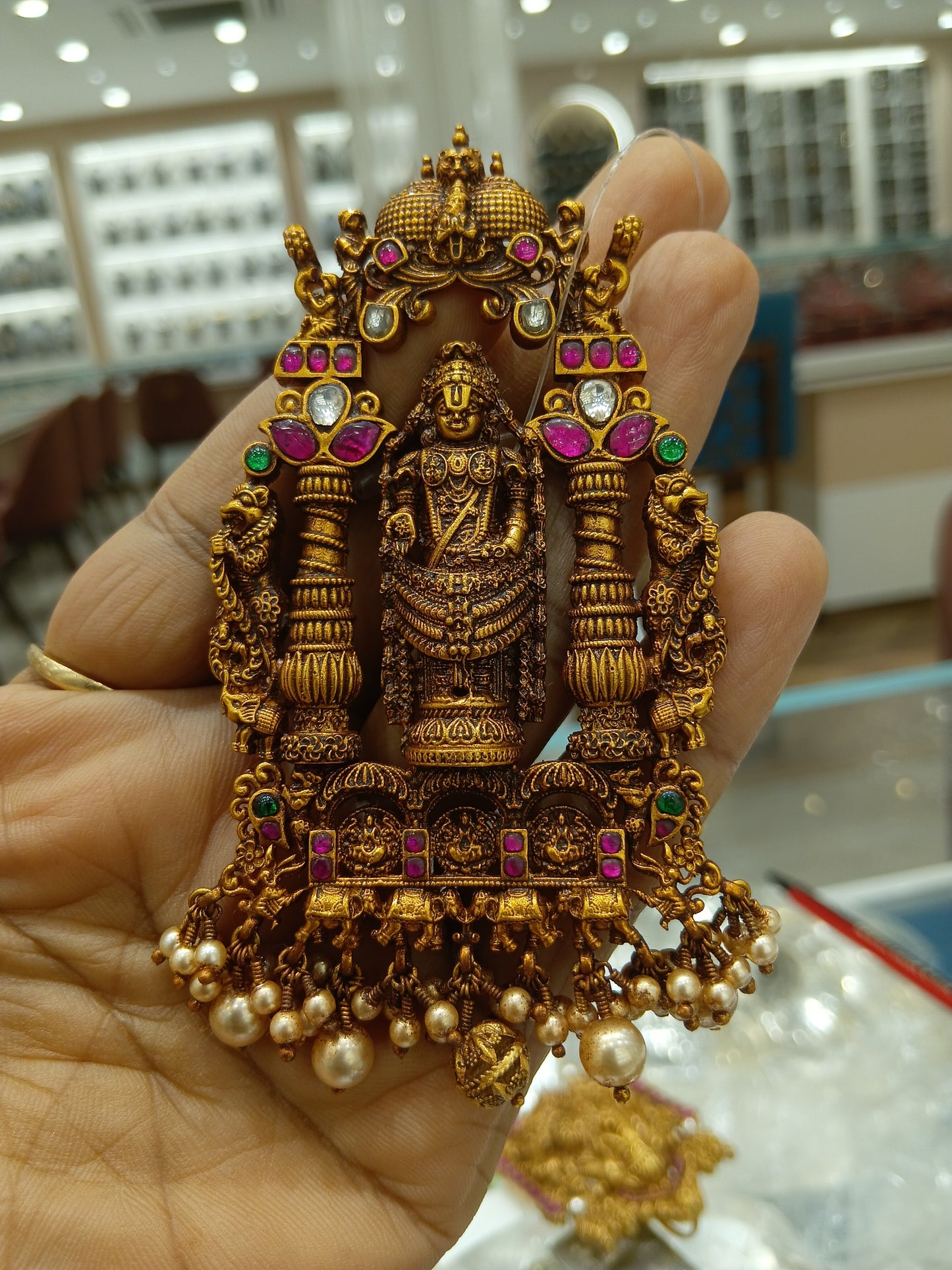 Sri Venkateshwara Kundan Pendant (Gp1801)