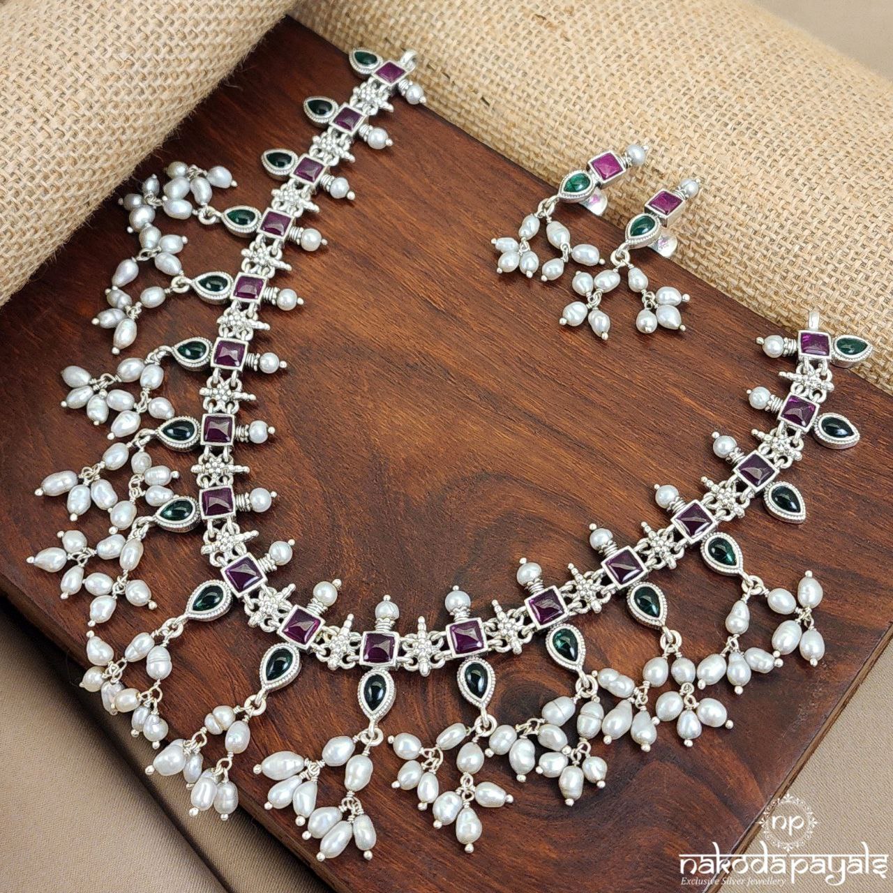 Kemp Guttapusalu Neckpiece With Earrings (N10567)