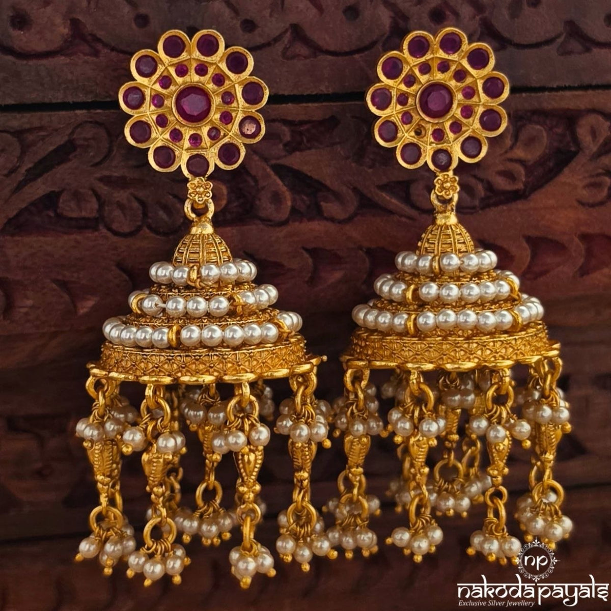 Exquisite Floral Pearl Jhumka (Ge11389)