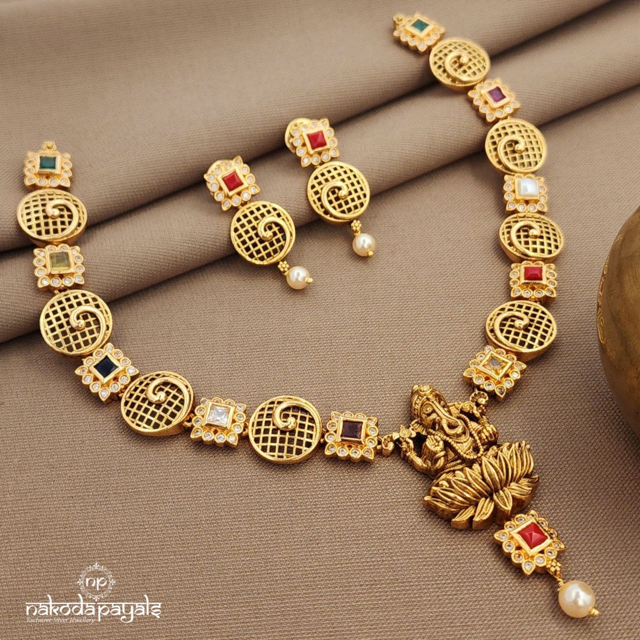 Ganesha Navaratna Neckpiece With Earrings (Gn9613)
