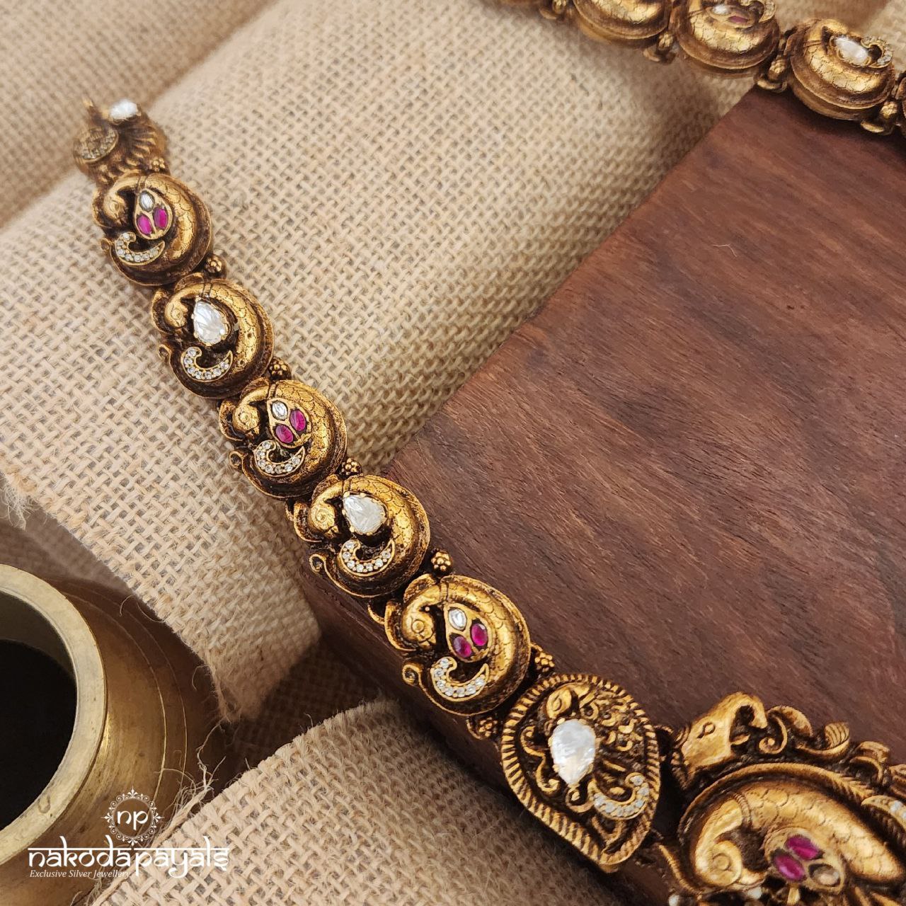 Peacock Charm Moissanite Neckpiece (Gn8412)