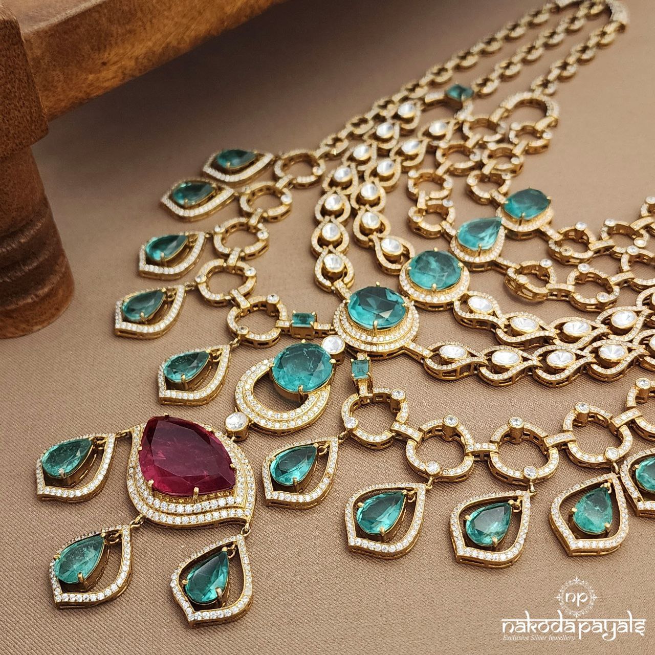 Glorious Grand Moissanite Neckpiece With Earrings (Gn9322)