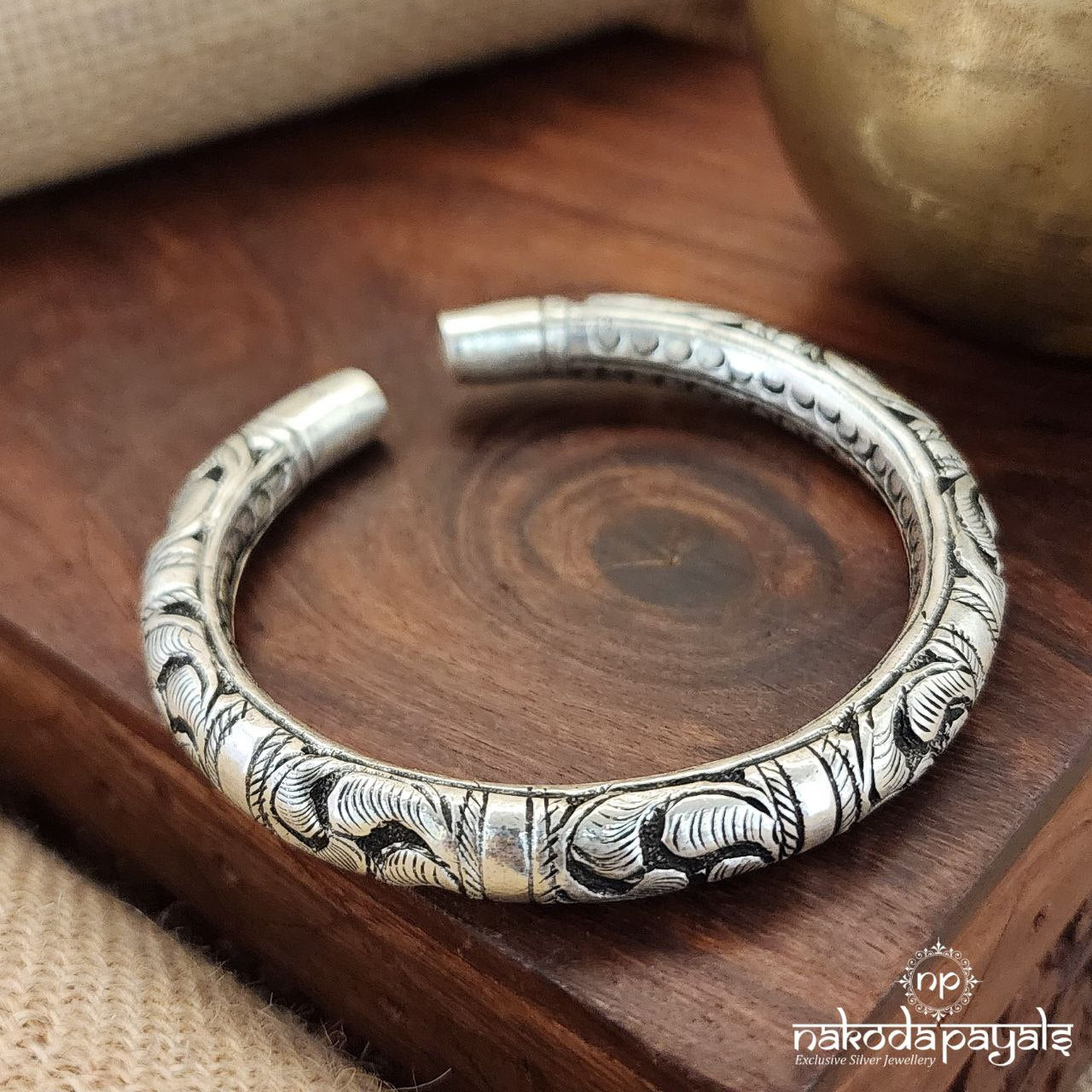 Bold Chitai Adjustable Kada (K5008)