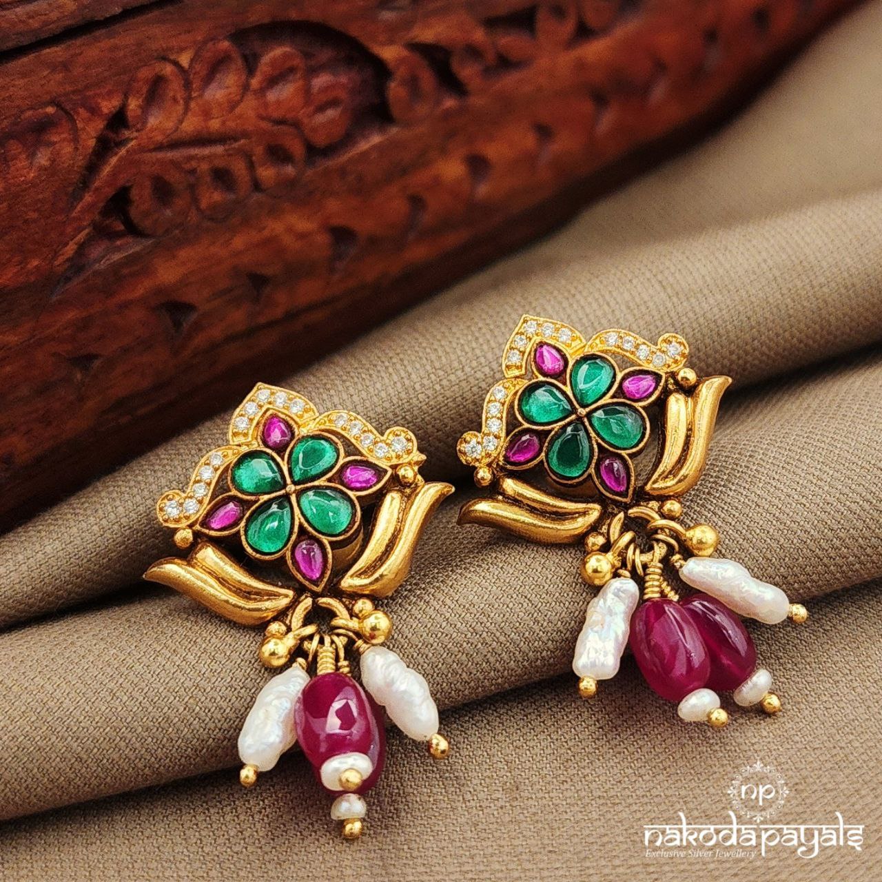 Lotus Kemp Studs (Ge10411)