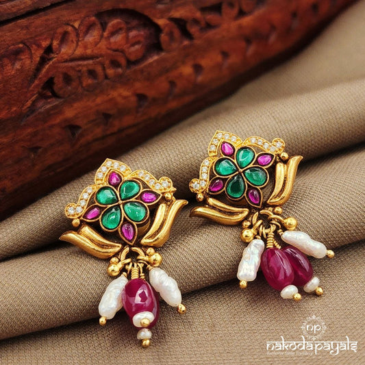 Lotus Kemp Studs (Ge10411)