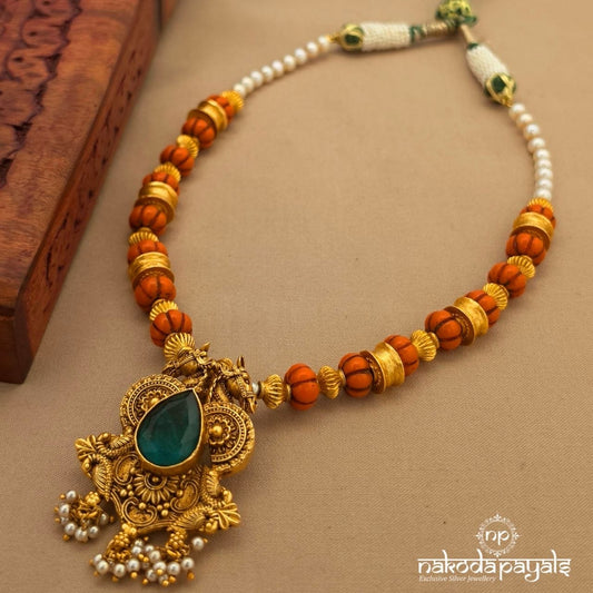 Coral Green Drop pearl Neckpiece (Gn10619)