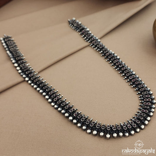 Red Dotted Long Neckpiece (N11198)