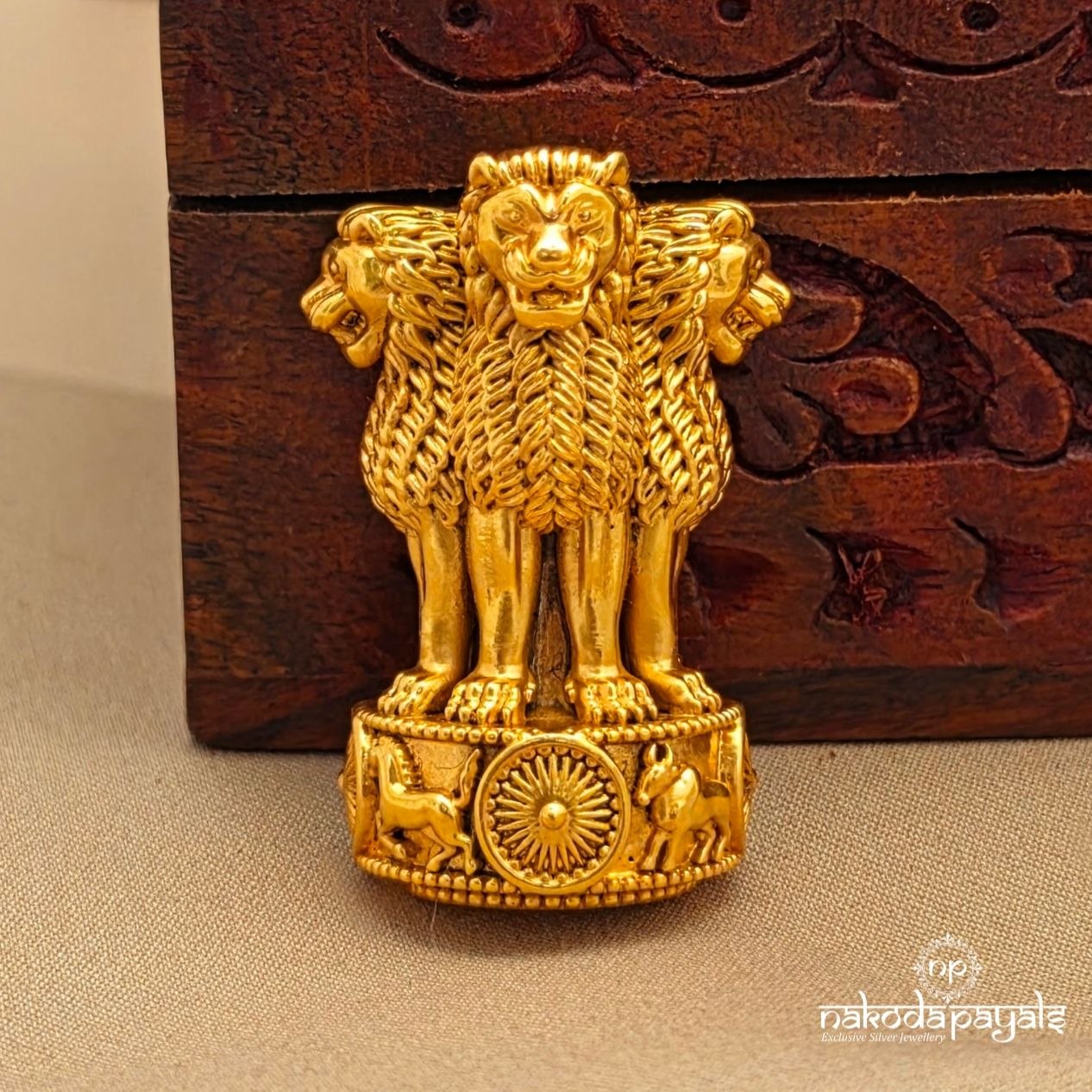 Lion Capital of Ashok Brooch (St4112)