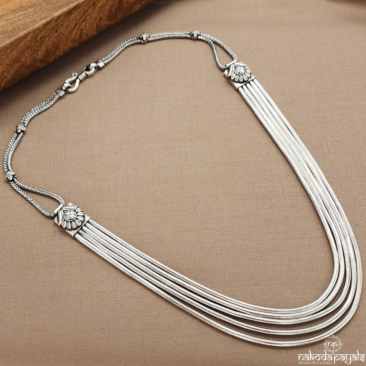 Gorgeous Floral Neckpiece (N11037)