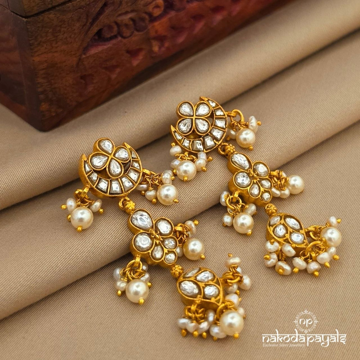 Half Moon Kundan Chandbali (Ge11473)