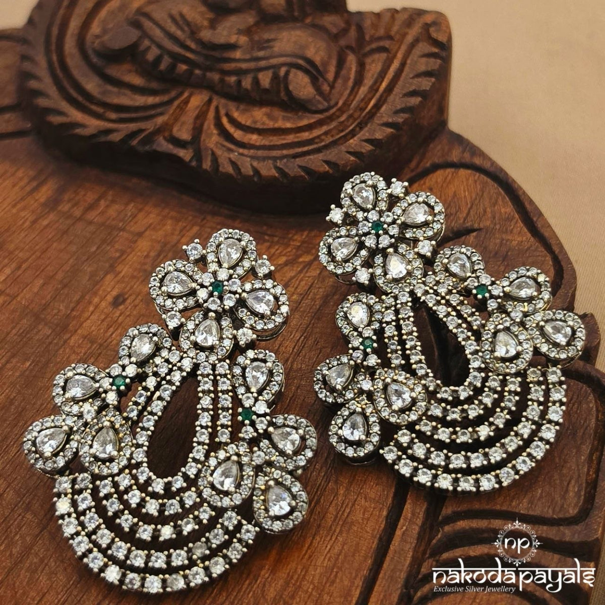 Floral Green Chandbali (C4319)