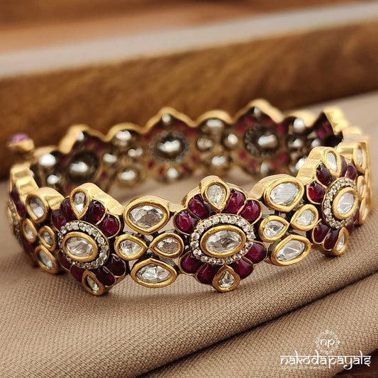 Unique Red Screw Kada (2.4) (Gk3202)