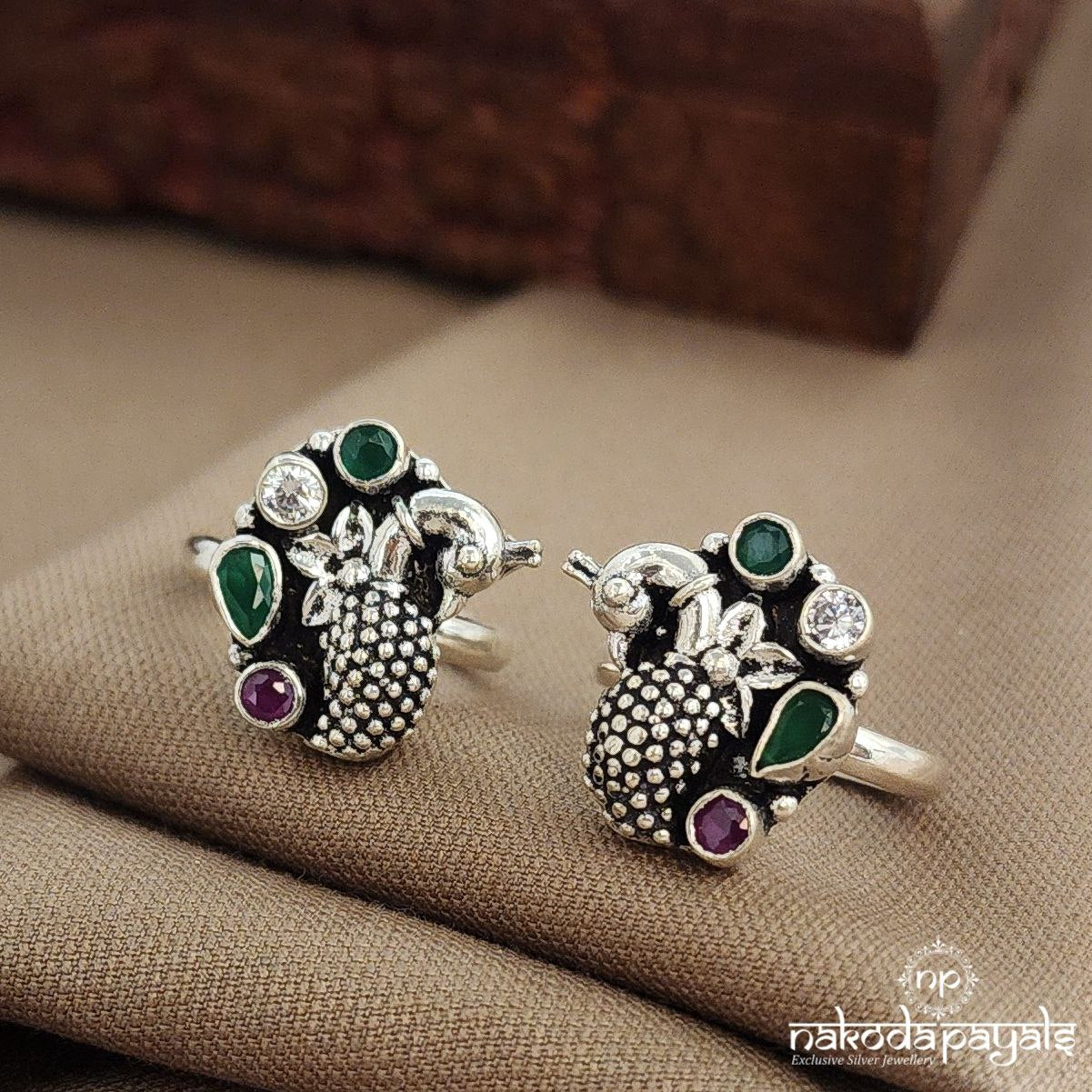 White Dot Peacock Toerings (T4773)