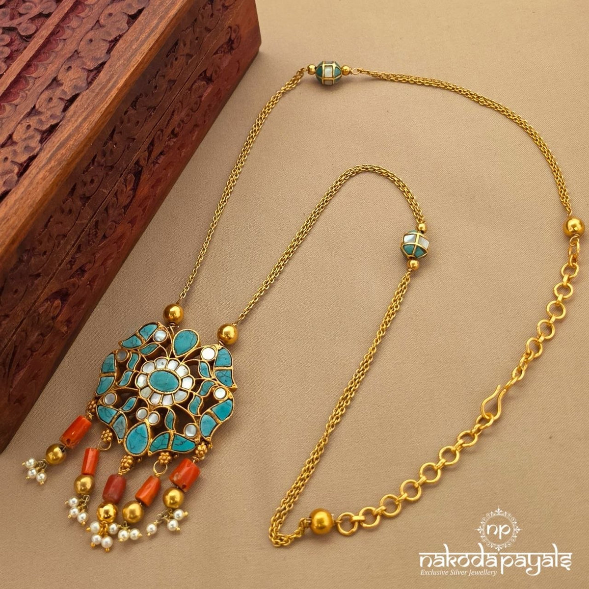 Turquoise Floral Coral Drop Neckpiece (Gn10811)