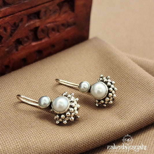 Pearled Drop Hanging (S9556)