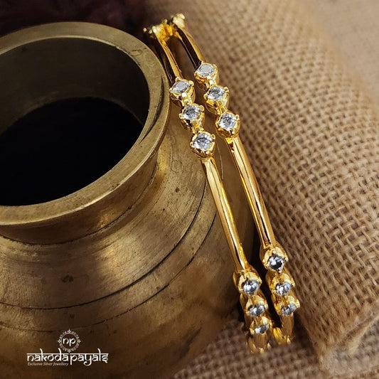 Twinkling White Bangles (Gk2848)