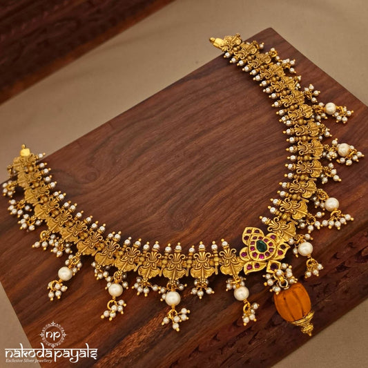 Pearly Coral Neckpiece (Gn10820)